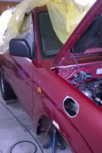 Landcruiser cut out for snorkel